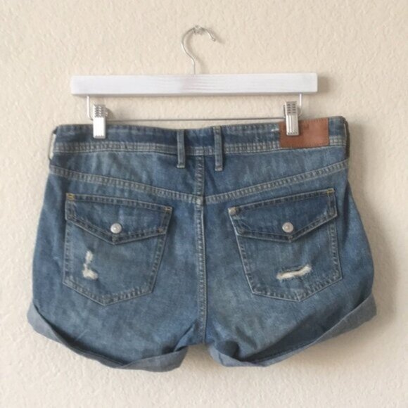 H&M Jean Shorts Flap Pocket Distressed Blue - Picture 10 of 14